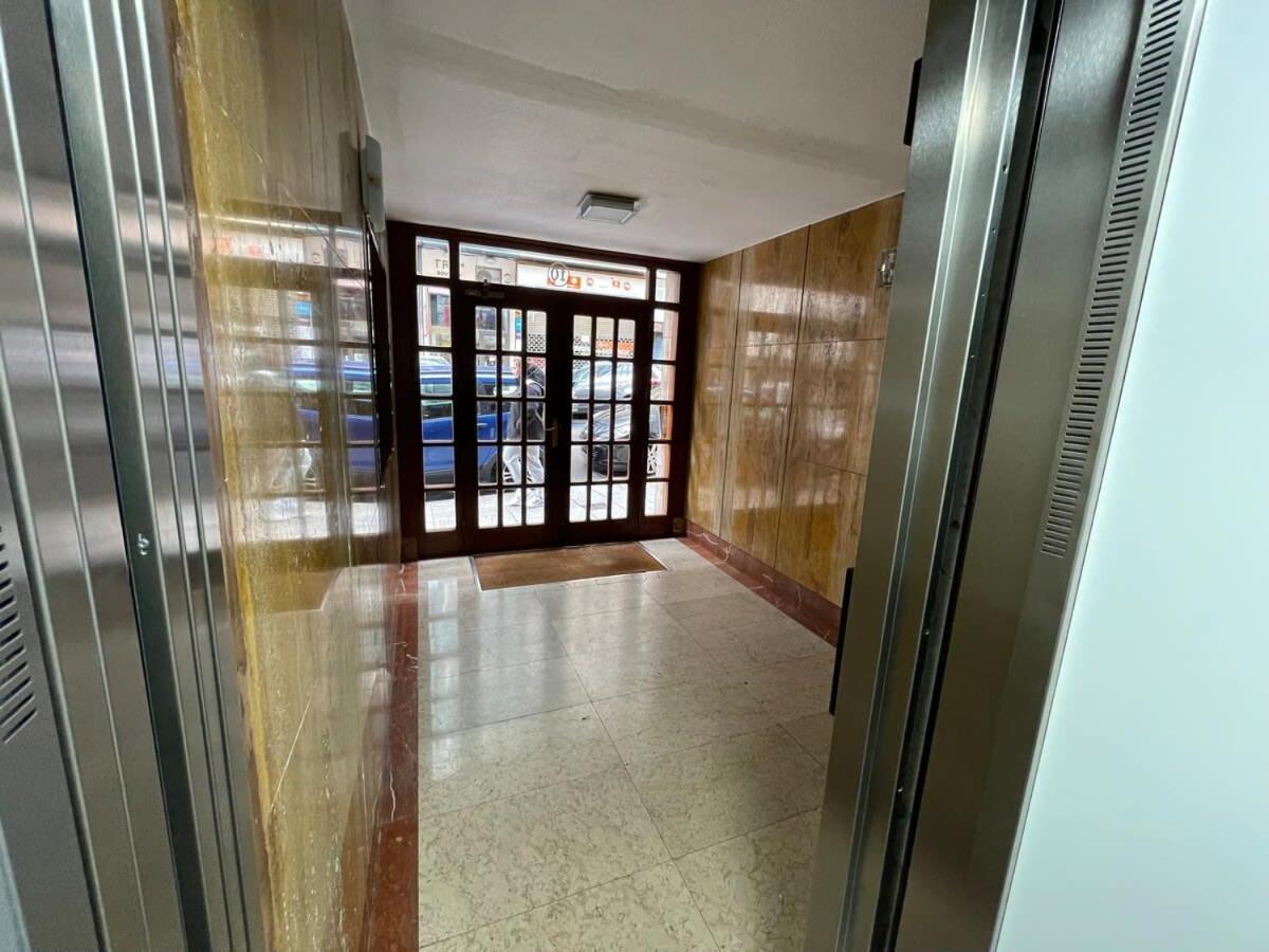 Coqueto Apartamento En El Centro De サンタンデール エクステリア 写真